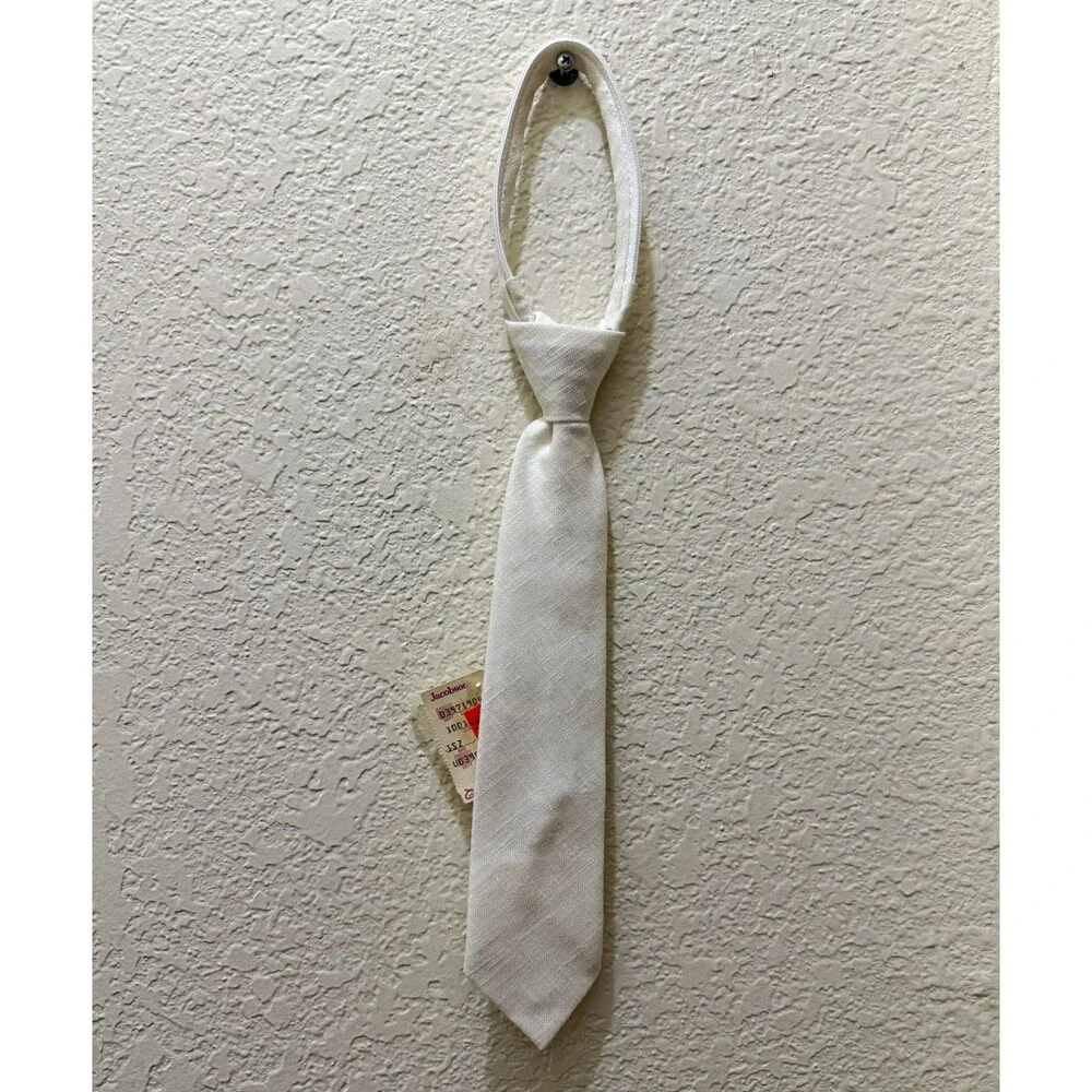 Vintage IMP Originals Boys Zip-On Tie Cream Ivory Necktie NOS NWT Retro
